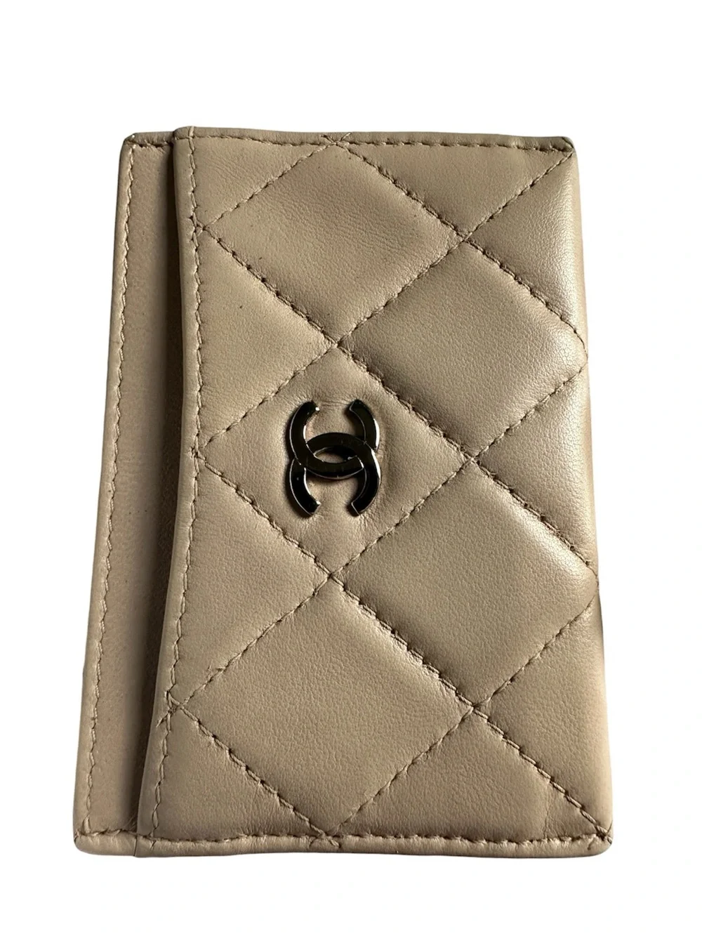 CHANEL Beige Quilted Lambskin Classic Card Case Gunmetal CC Logo Box